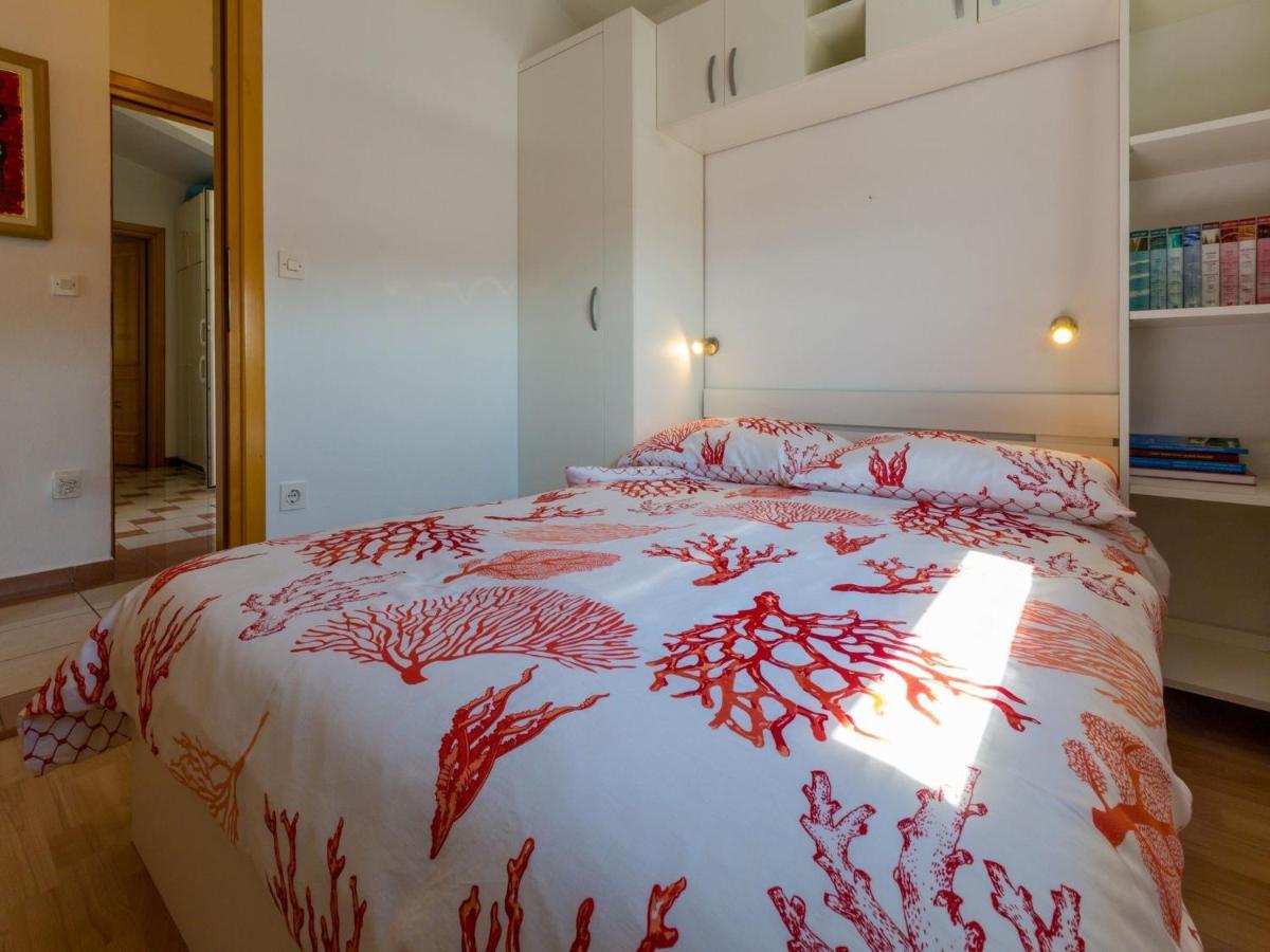 Apartments Ani 茨里克韦尼察 外观 照片